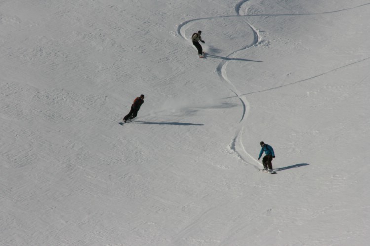 Heliski Riksgränsen April 30, 2009. Photo: Andreas Bengtsson