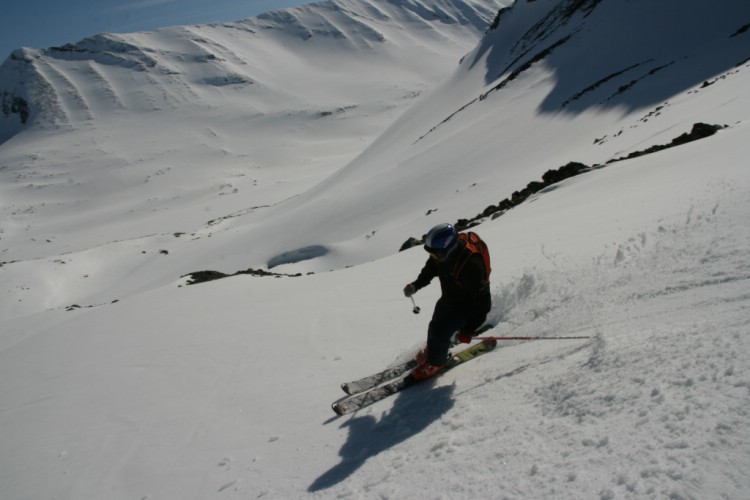 Perfect spring snow.. Heliski Riksgränsen May 8, 2009. Photo: Andreas Bengtsson