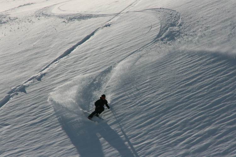 Heliski Riksgränsen May 14, 2009. Photo: Andreas Bengtsson