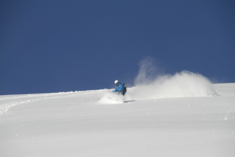 Fredrik Engren works at hotel Riksgränsen. Heliski Riksgränsen March 15 2010  Photo: Andreas Bengtsson 